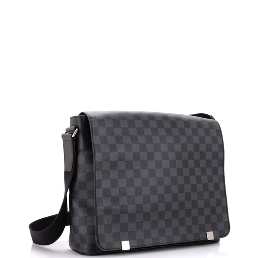 Louis Vuitton District Nm Messenger Bag Damier Graphite Gm Travel Bag
