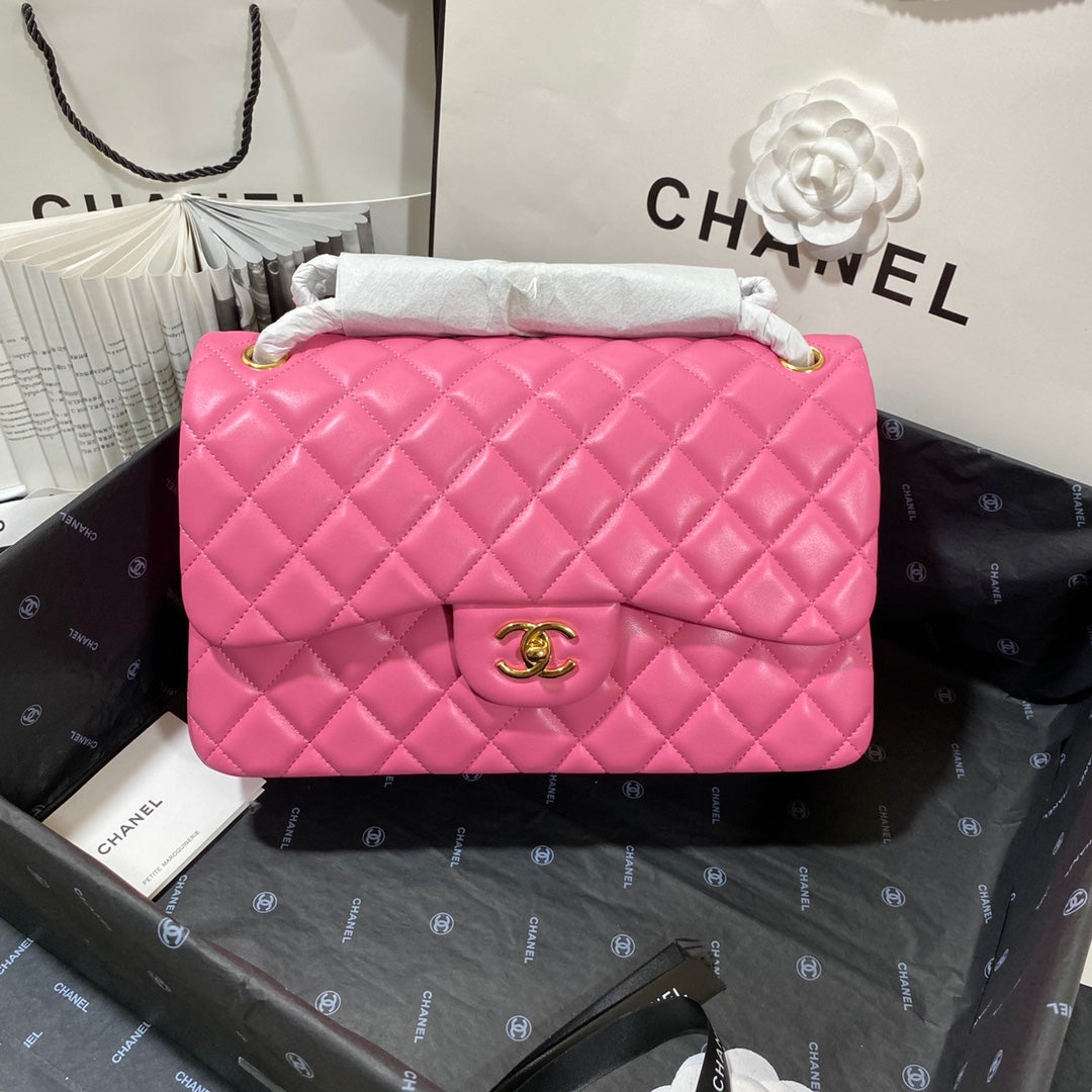 CHLLarge Classic Hardware PiNike , Gold Shoulder Bag
