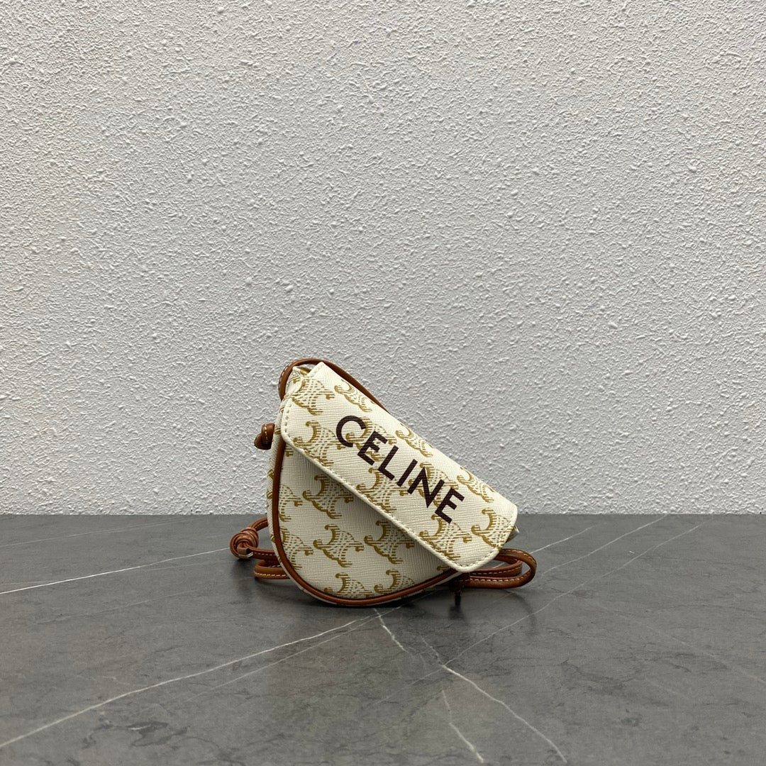 Top Quality Triangle In Triomphe With Top Canvas White Travel Bag