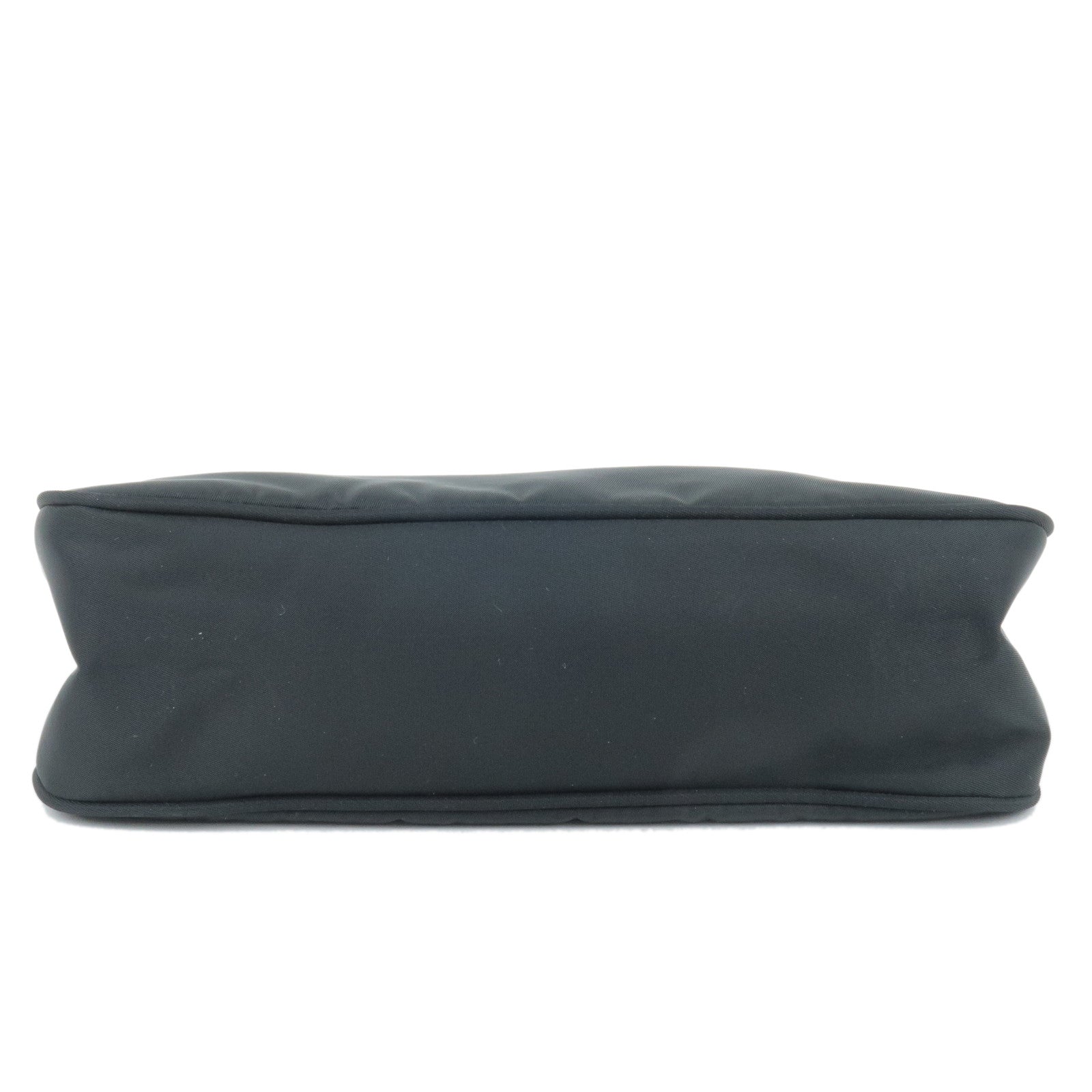 Prada Prada Logo Nylon Cosmetic Pouch Hand Bag Clutch Clutch Bag