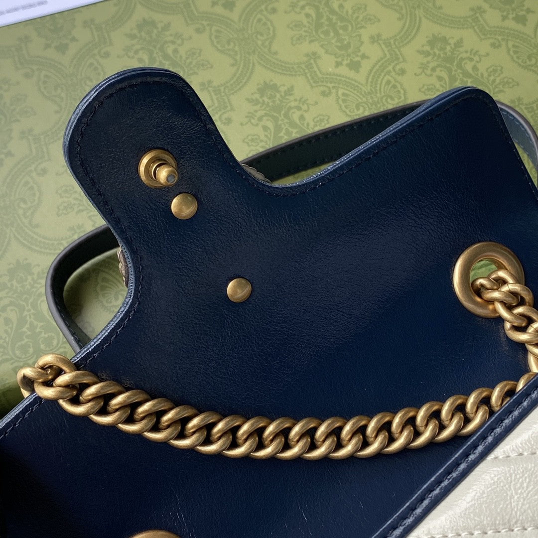 gg Marmont MatelassÃ© 9in 22cm White Mini Bag
