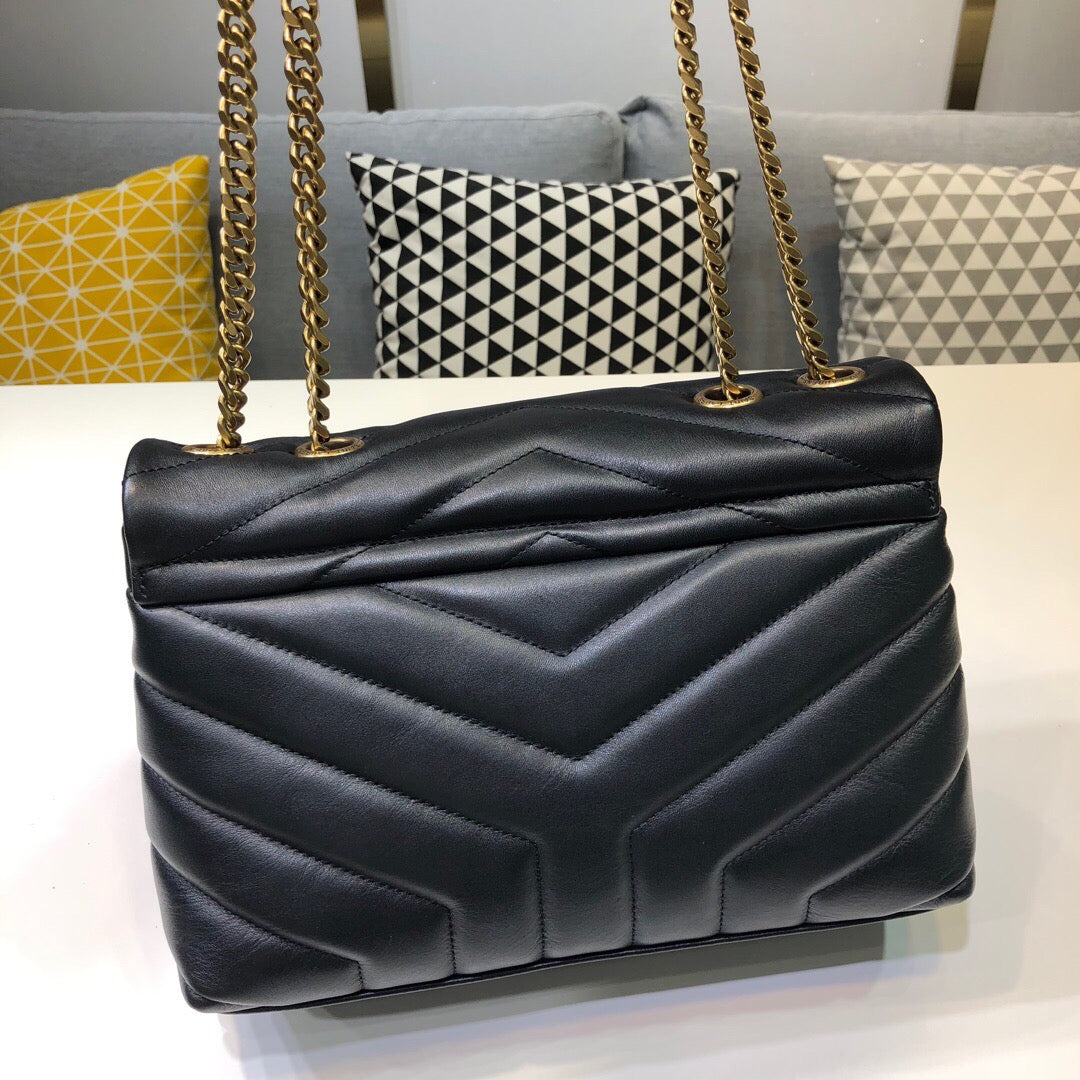 YSL Saint Laurent Loulou MatelassÃ© "Y" 9.8in 23cm Black Small Chain Handbag Ysl 494699Dv7271000