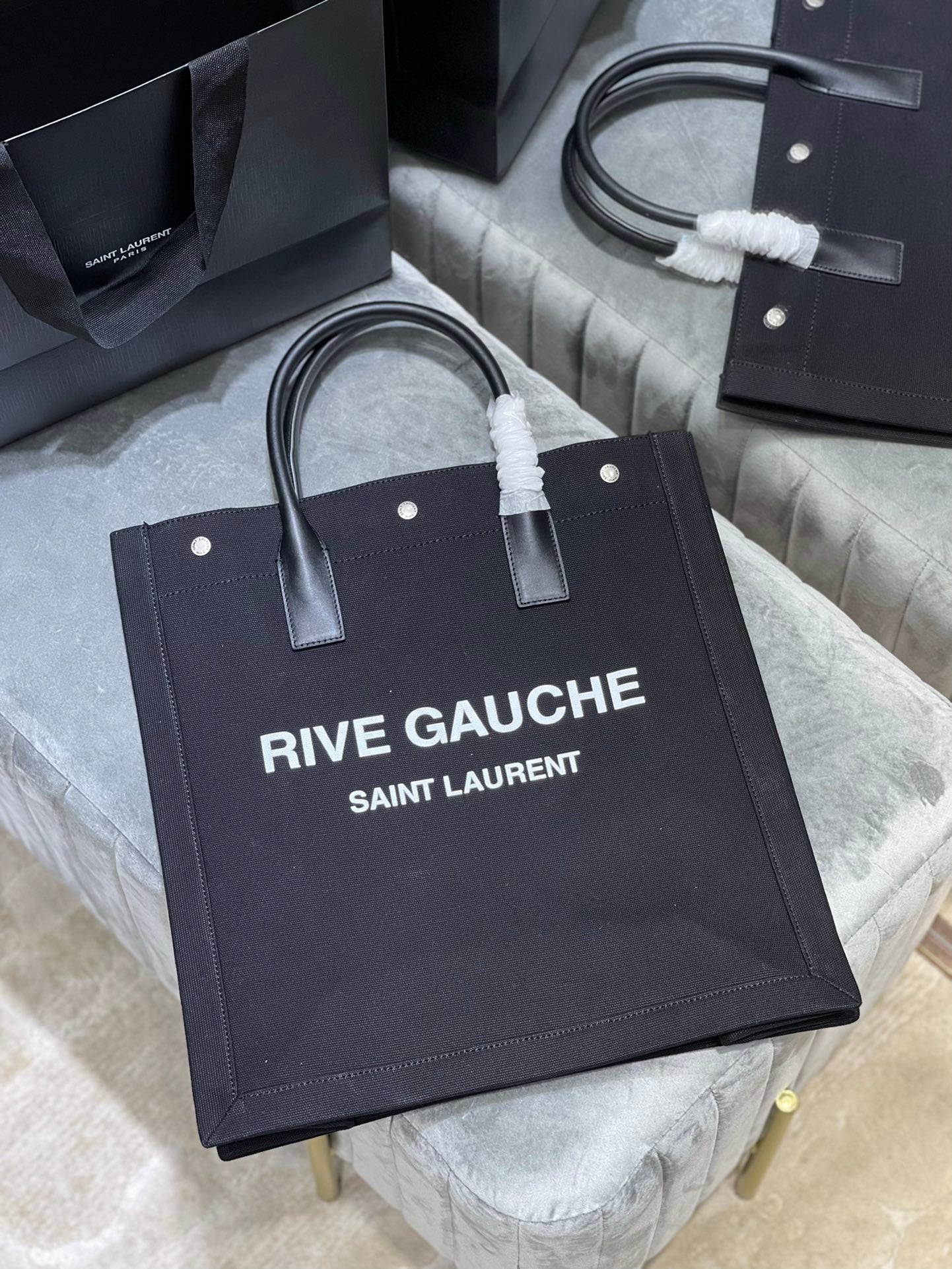 YSL Saint Laurent Rive Gauche North South Printed Tote Bag 153In39Cm Ysl