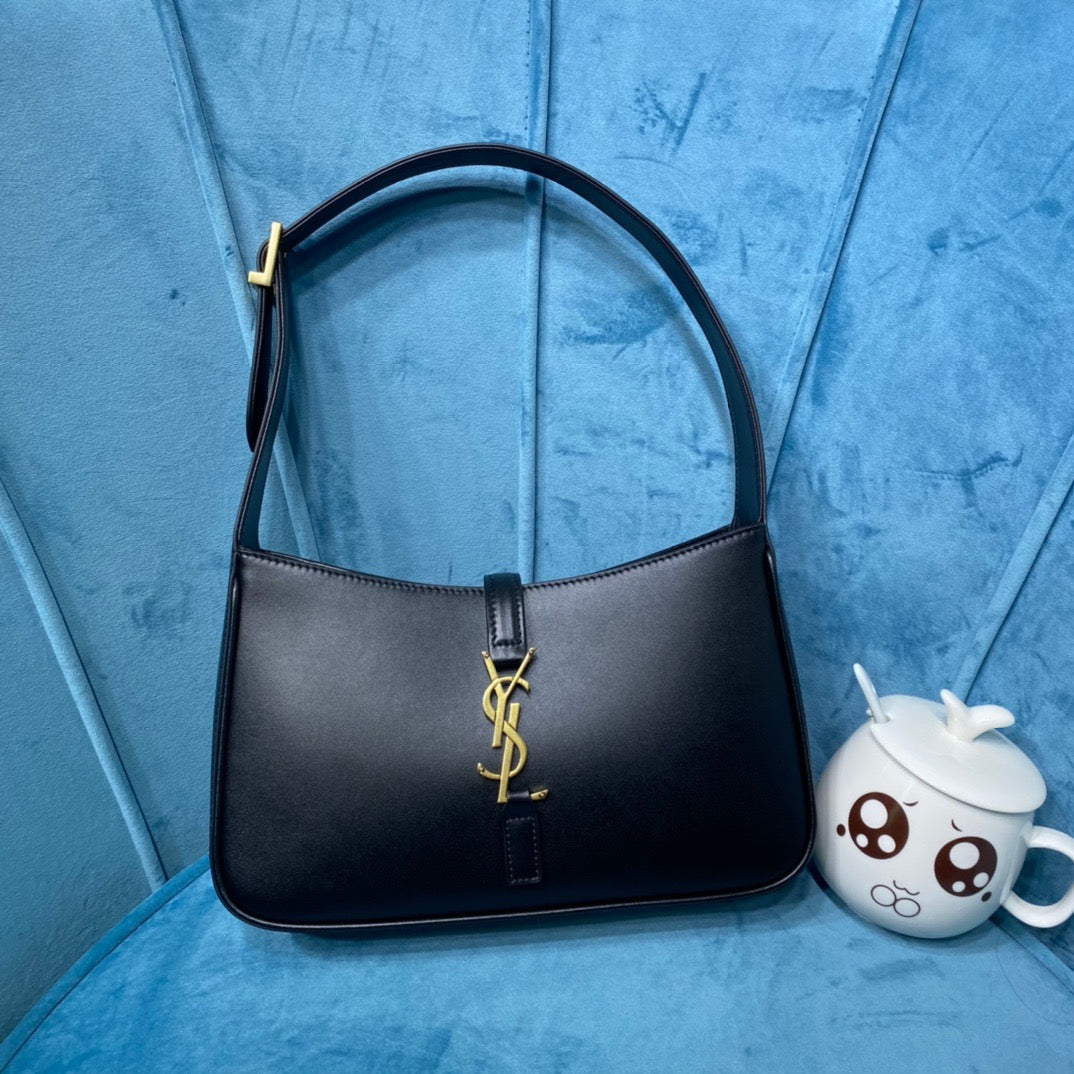 YSL Saint Laurent Le 5 Ã 7 Smooth Black Shoulder Bag