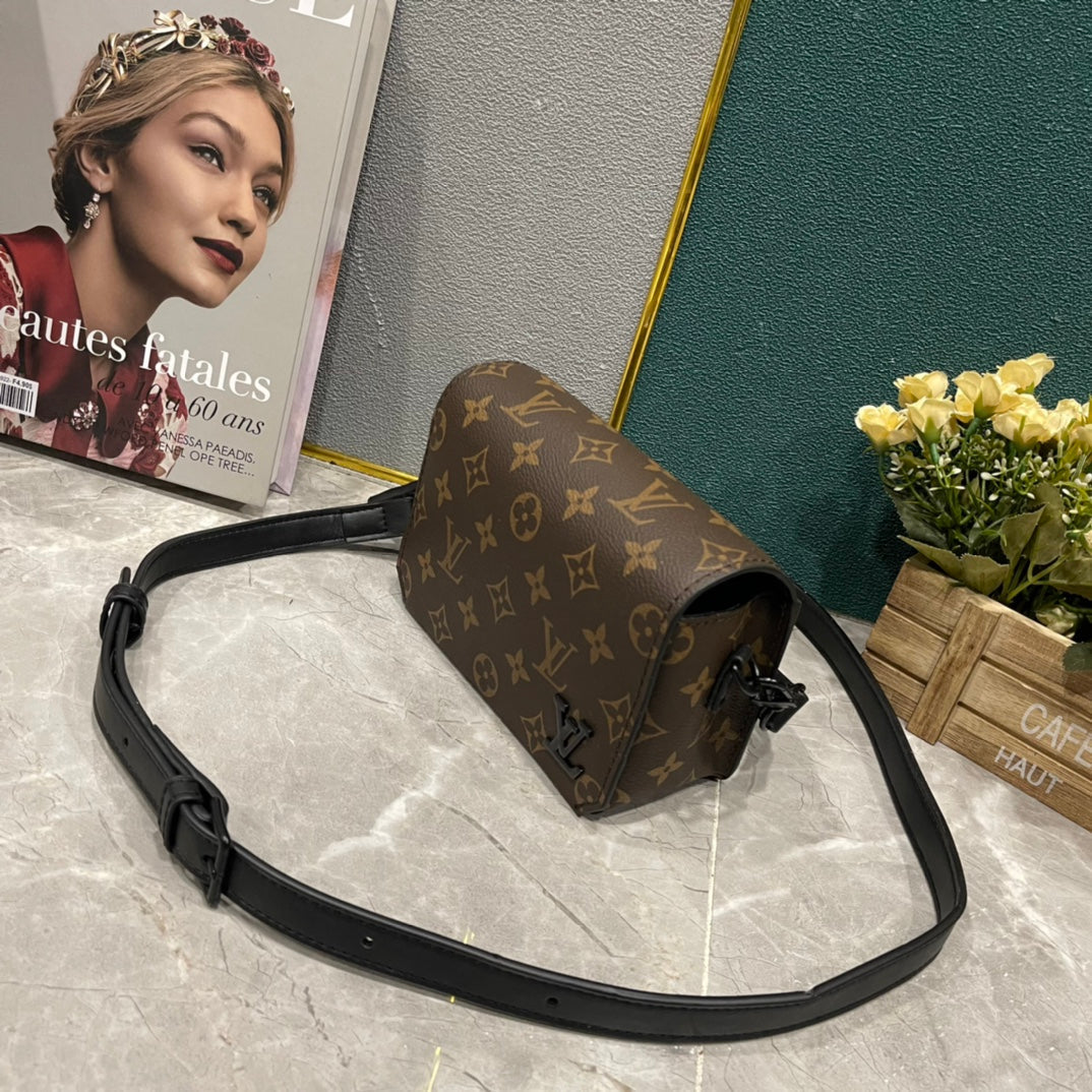 EN - Luxury LUV 869 Travel Bag