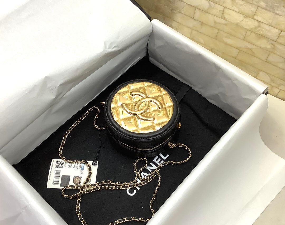 CHLRound Sling Toned 4.7in 12cm Gold Handbag