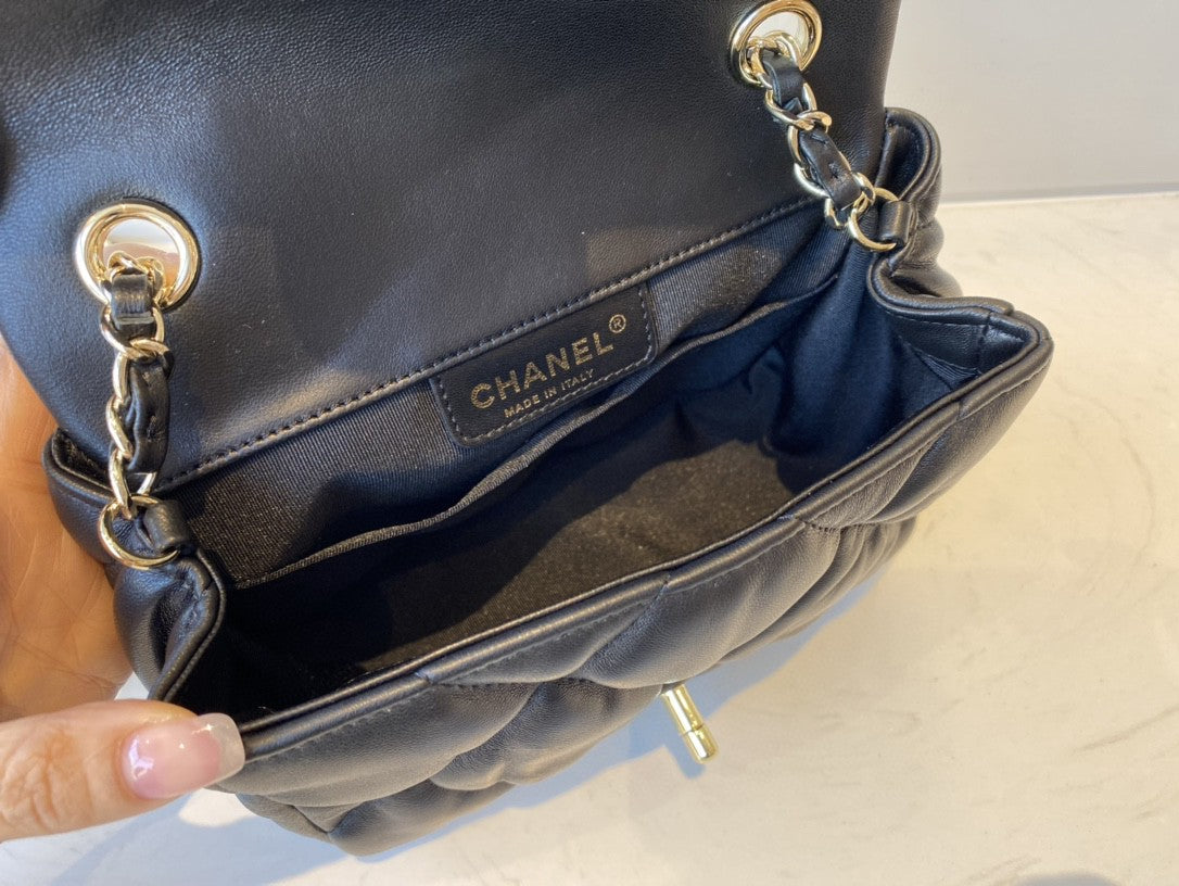 CHLSmall Hardware , ’s , Black Gold Flap Shoulder Bag