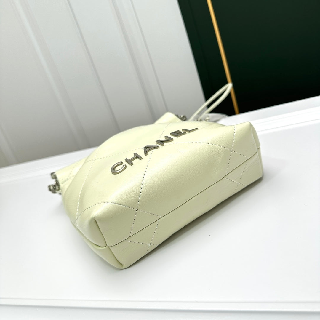 EN - New CHL 551 Travel Bag