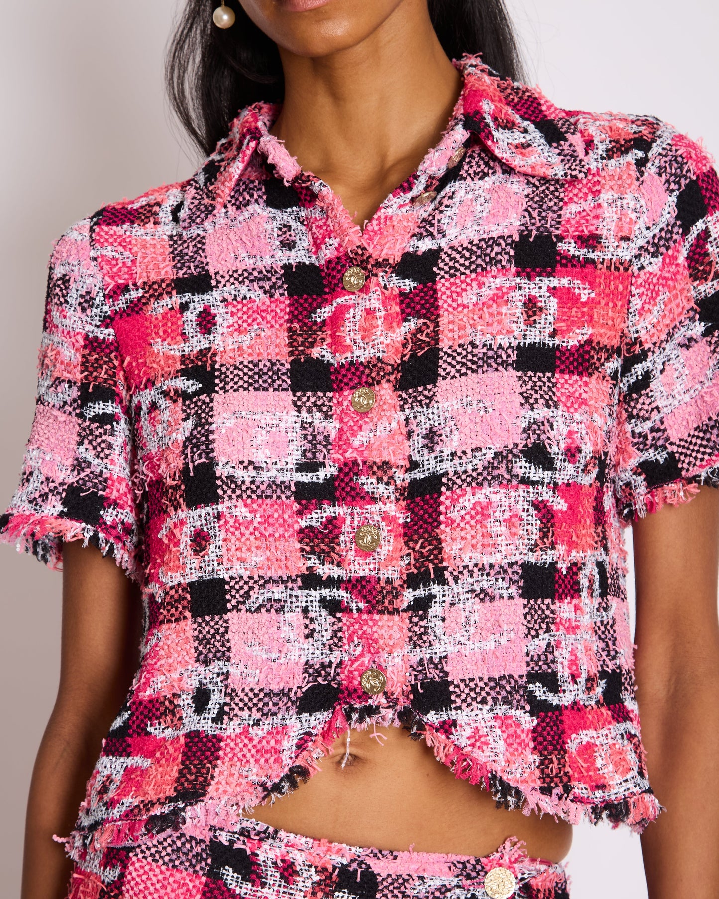 Chanel Coco Beach Hot Pink & Black Cropped Tweed Shirt with White CC Logo Detail Size FR 34 (UK 6)