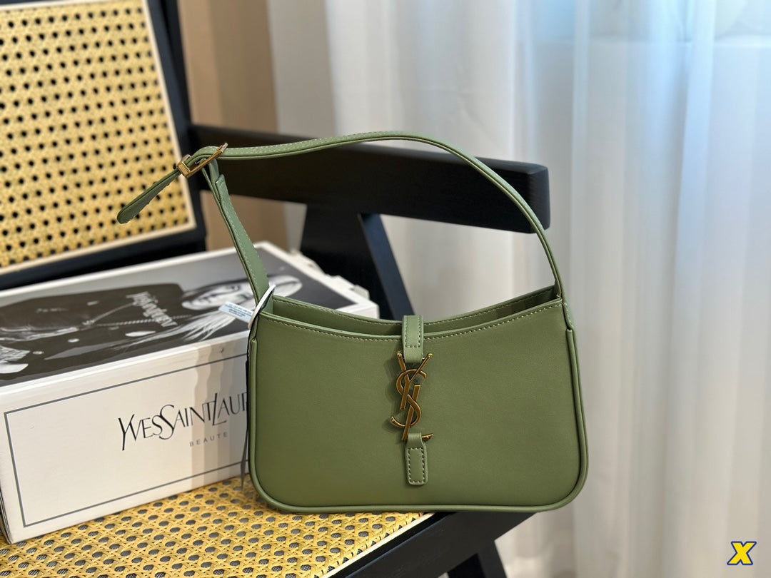 EN - Luxury SLY 295 Travel Bag