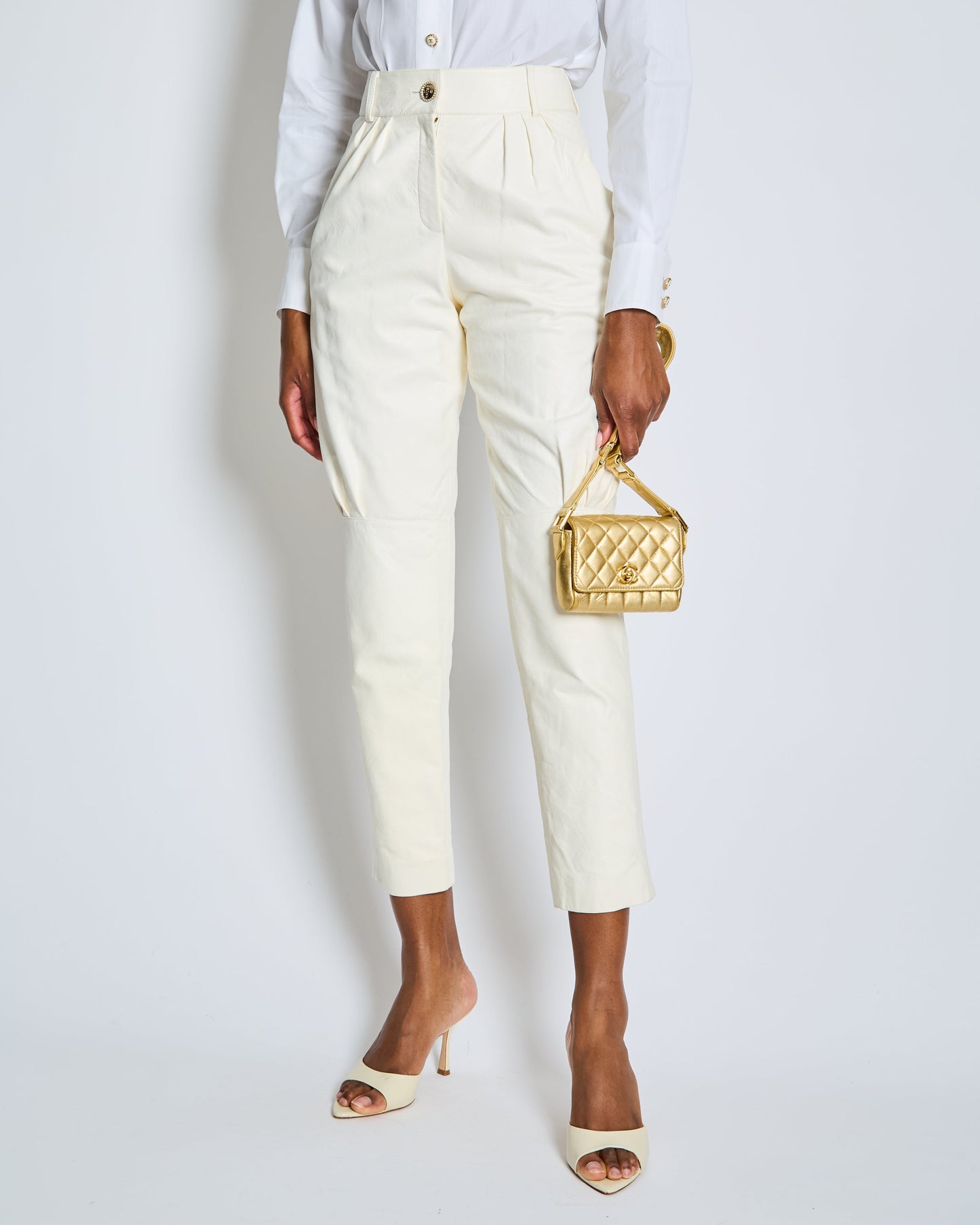 Chanel Resort 2019 La Pausa White Leather Tro rs with Gold and Pearl Embellished CC Logo Button Size FR 36 (UK 8) Accessory