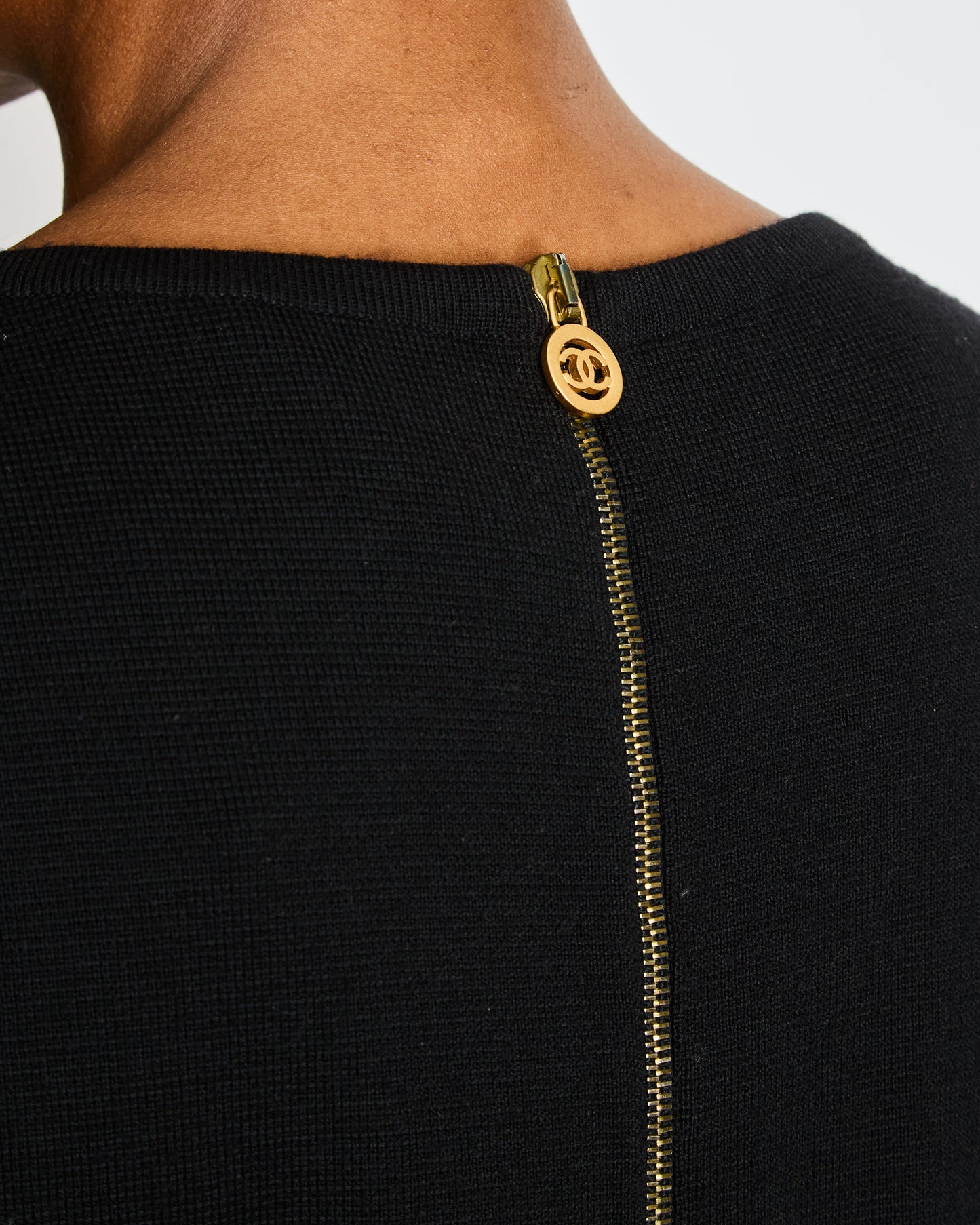 Chanel Black Long Sleeve Round Neck with CC Zip Detail Size FR 42 (UK 14) Accessory
