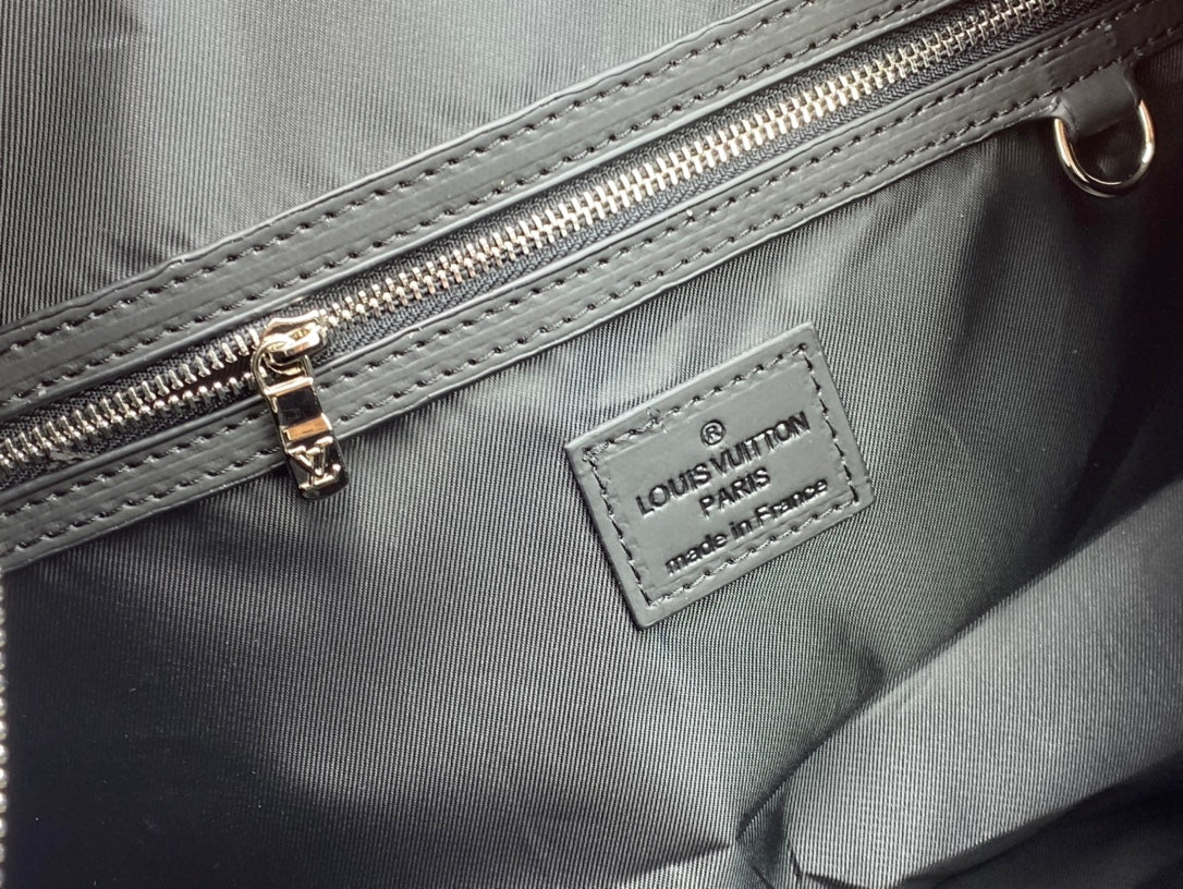 EN - Luxury LUV 739 Travel Bag