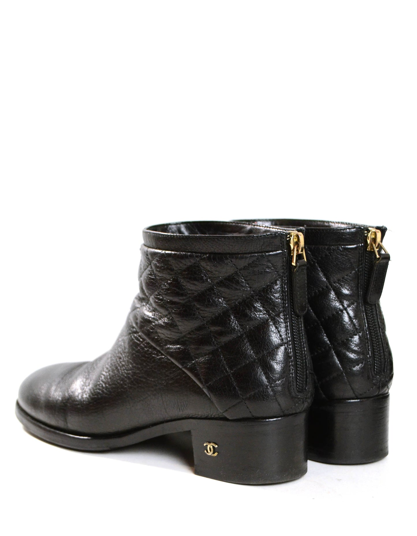Chanel Black Quilted Leather Ankle Booties sz 38.5 Accessory