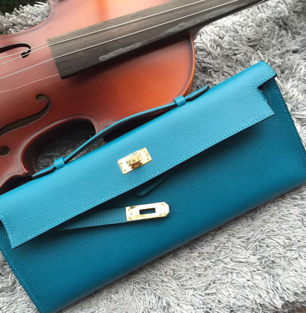 Hermes Luxury Turquoise Handcrafted Kelly Cut Clutch Handbag Clutch Bag