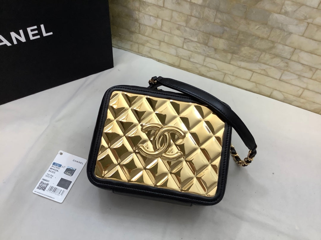 CHLVanity Case Metal , ’s Black Gold Crossbody Bag