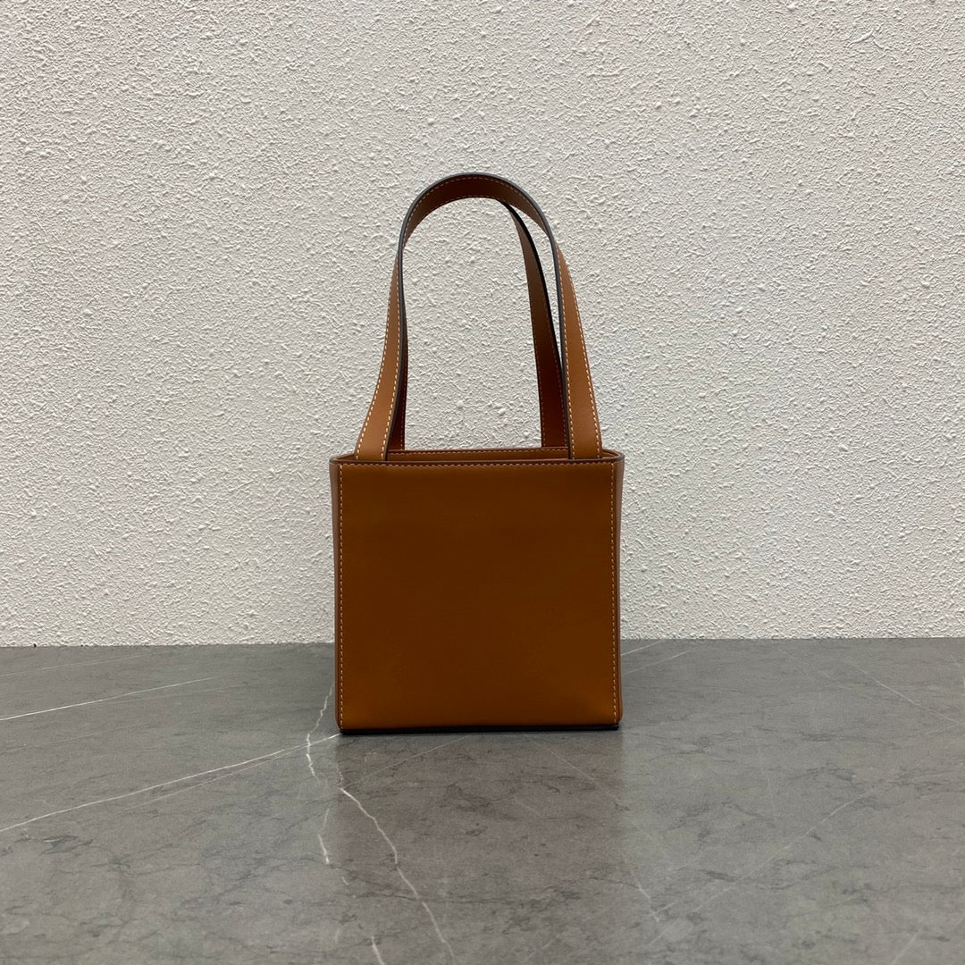 Top Quality Cube Bag Cuir Triomphe Square Tan Travel Bag