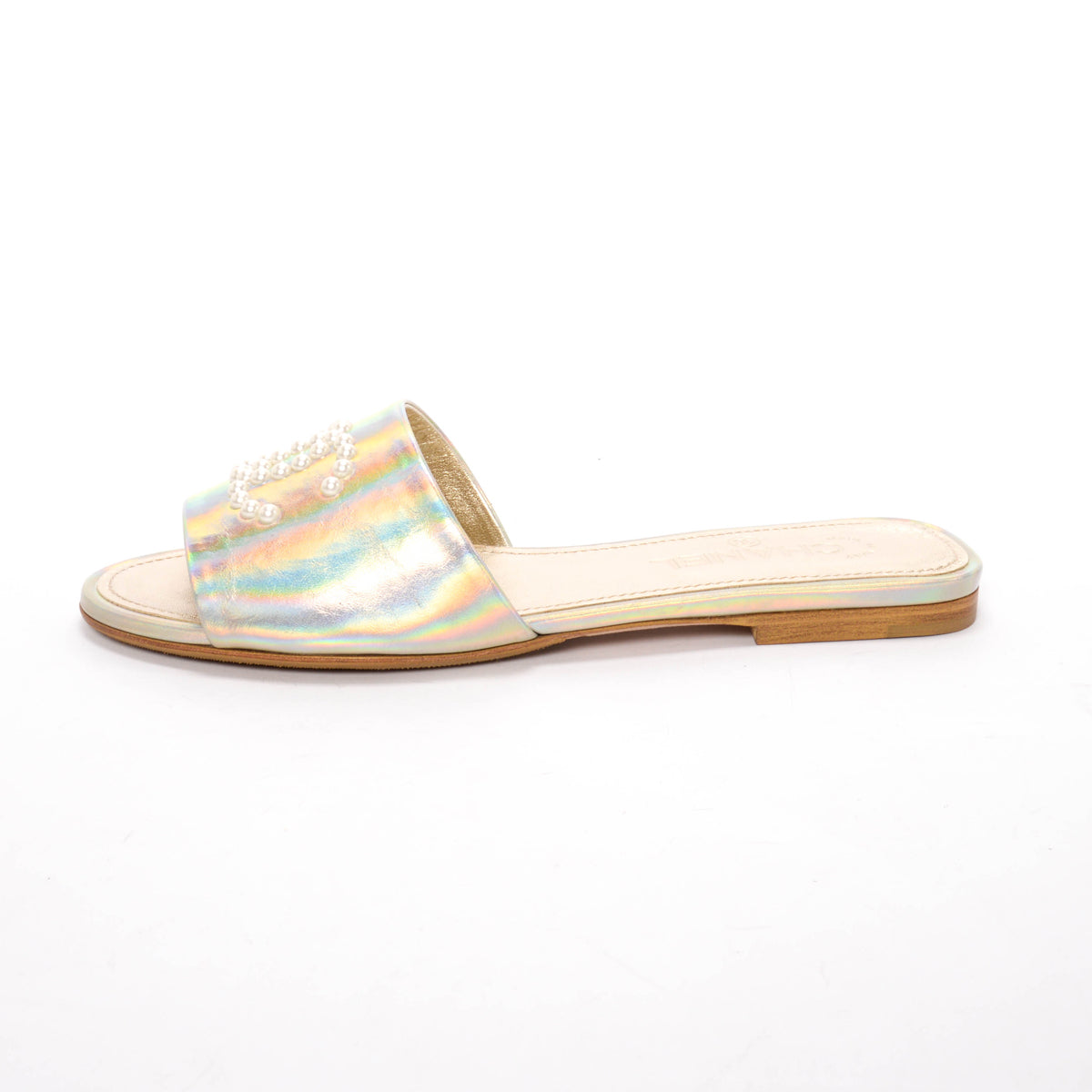 Chanel Champagne Iridescent Leather CC Pearl Slides 39 Shoes