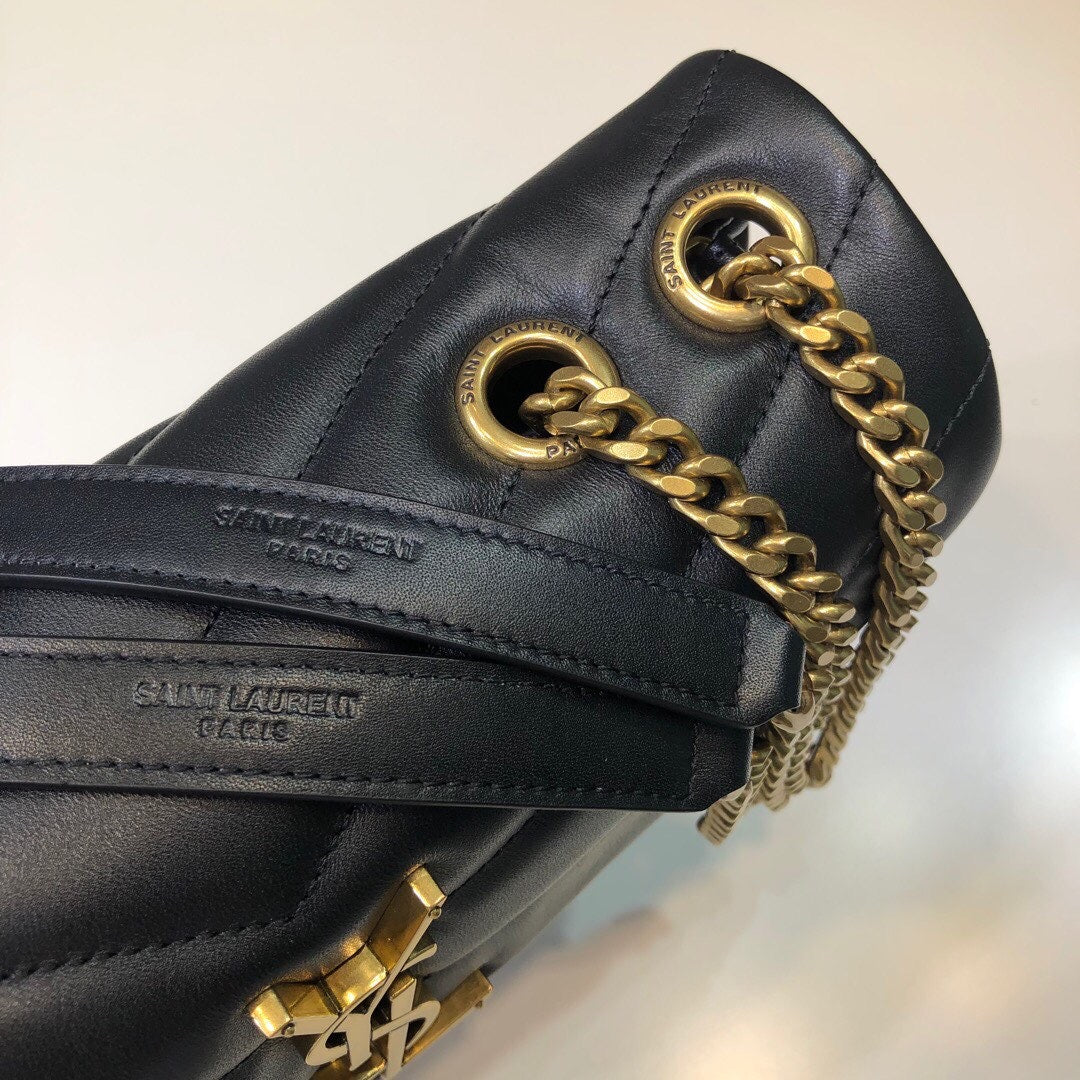 YSL Saint Laurent Loulou MatelassÃ© "Y" 9.8in 23cm Black Small Chain Handbag Ysl 494699Dv7271000