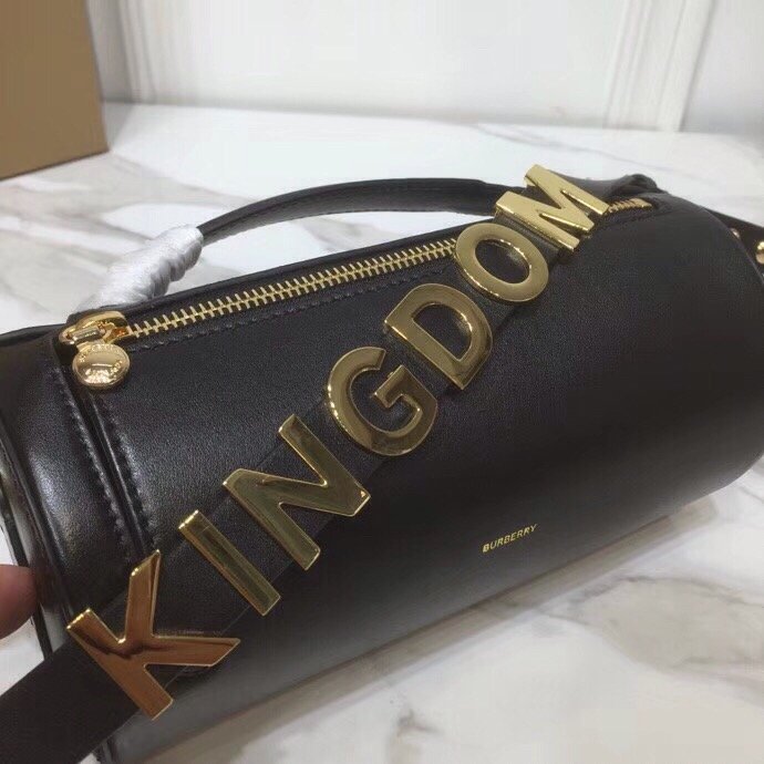 Top Quality The Kingdom Motif Barrel Bag Black Travel Bag 83In21Cm 5874