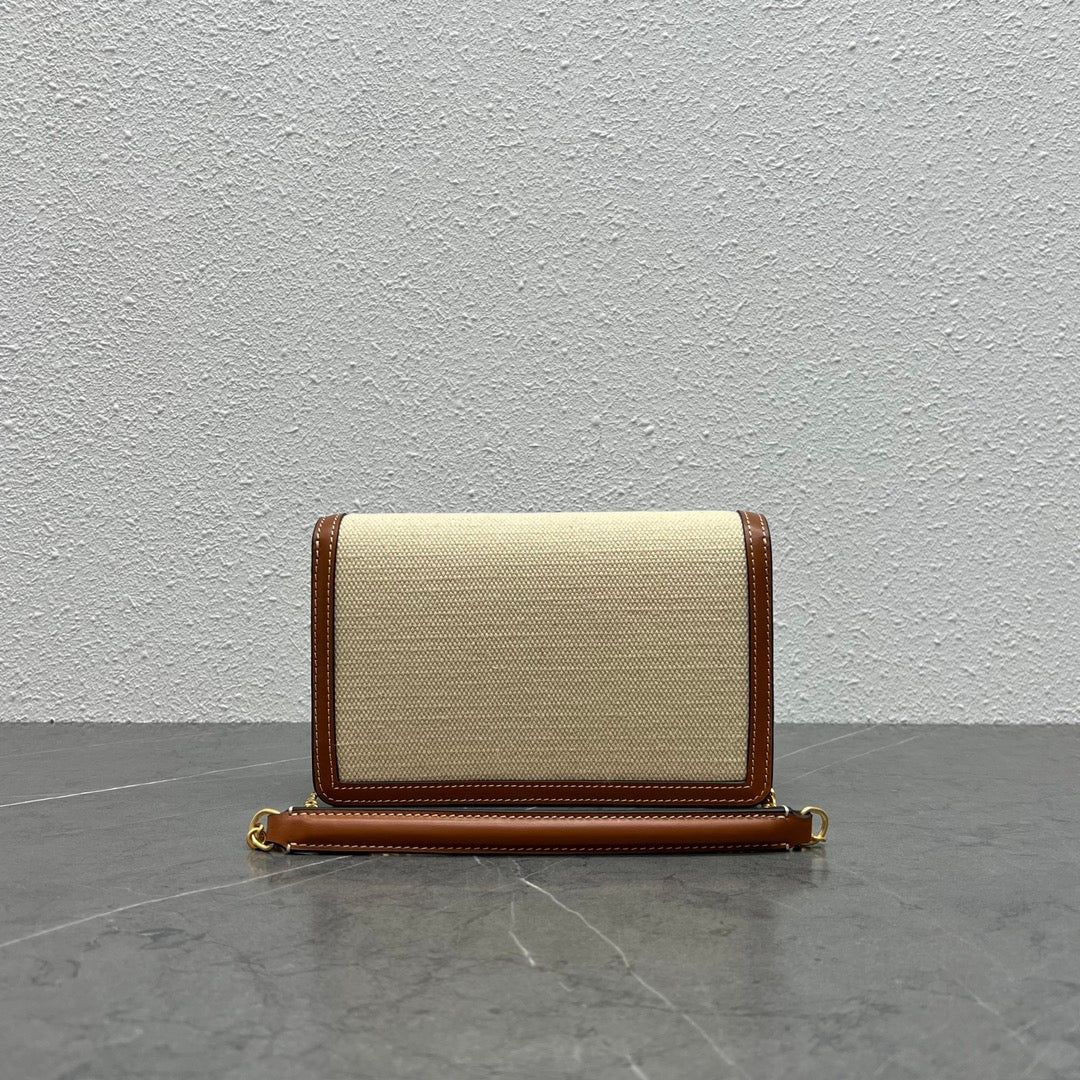 Top Quality Wallet On Triomphe In Textile Tan Chain Crossbody Bag 10J972Db202Nt 3457