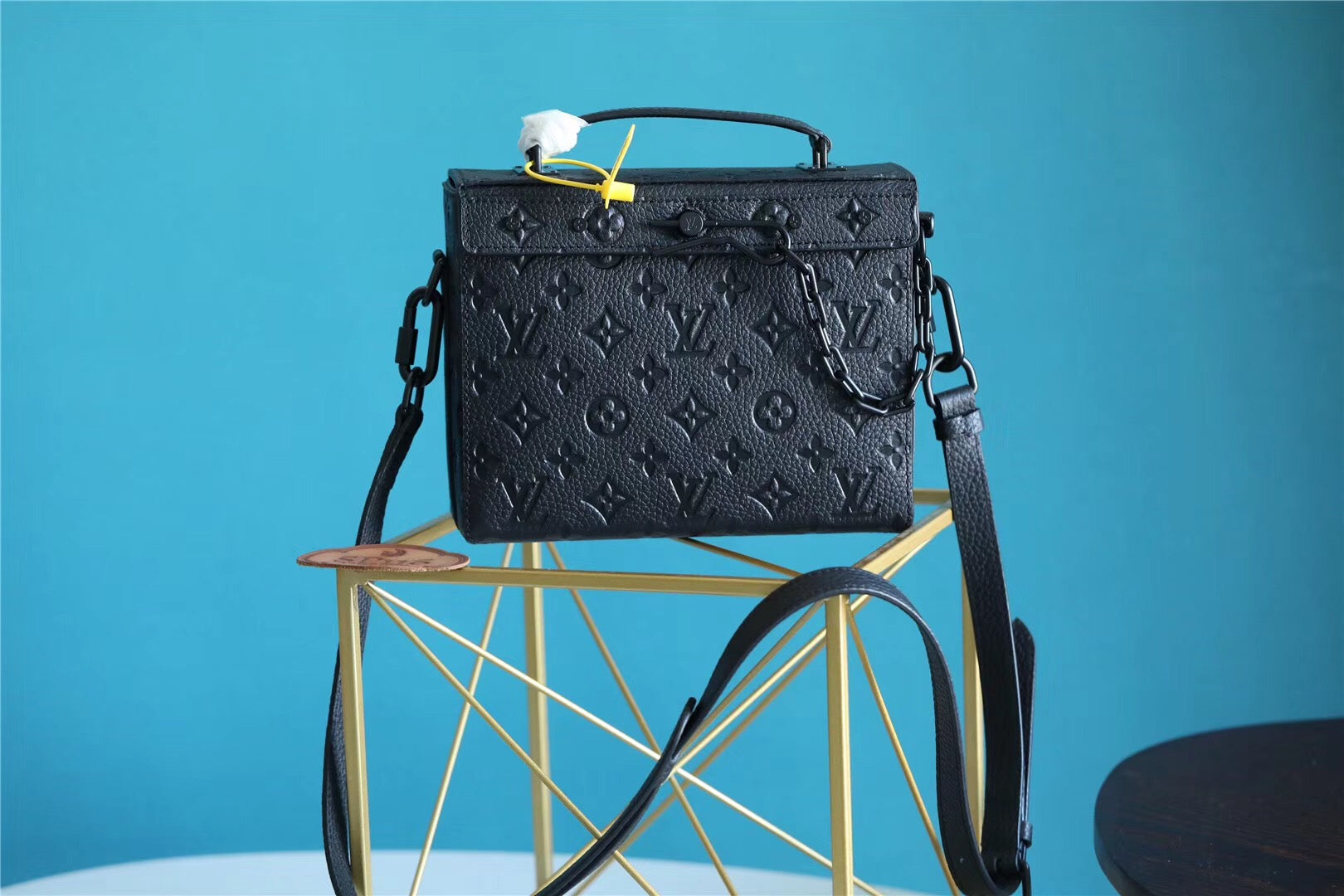 Top Quality Soft Trunk Box Taurillon For Black Mini Crossbody Bag