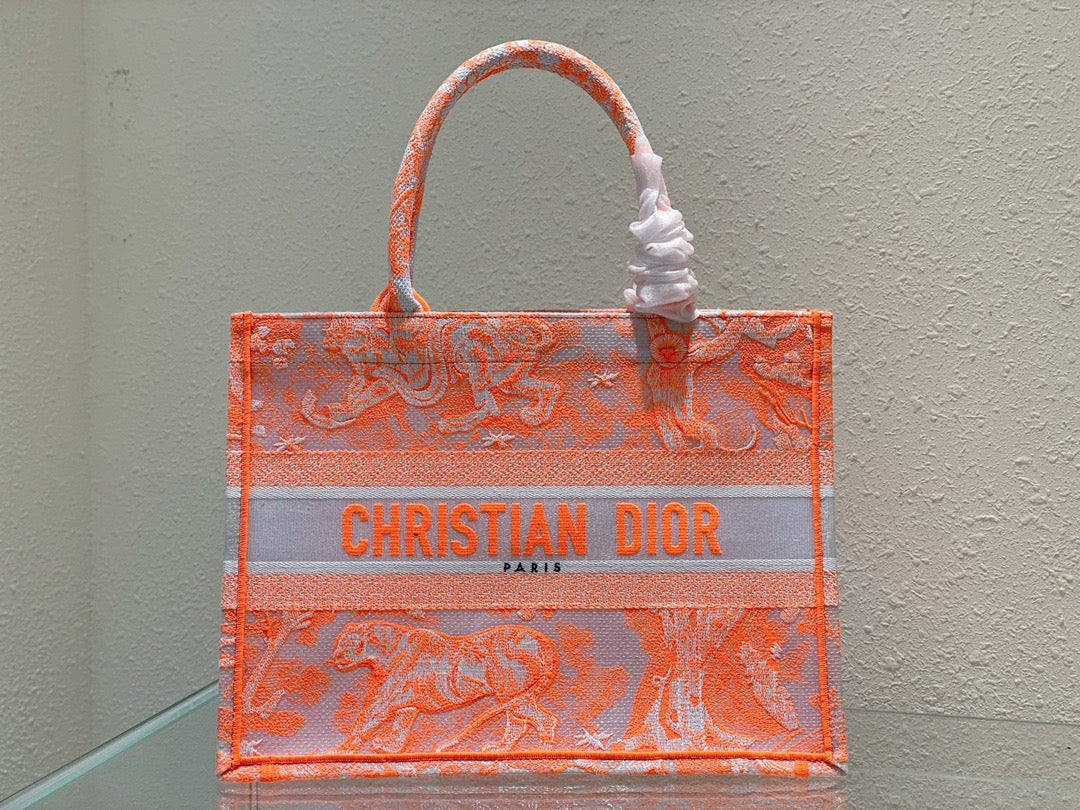 Metop Qualityum Book Cd Orange Book Tote Bag