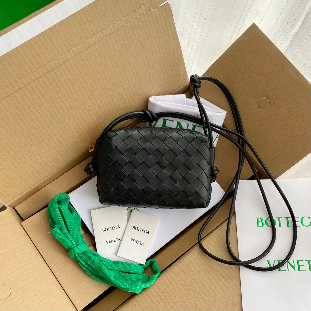 Top Quality Loop Camera Bag For Women Black Mini Crossbody Bag