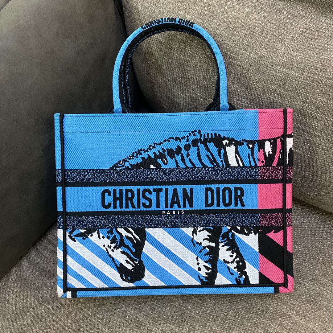Metop Qualityum Book Bright Blue Pink Book Tote Bag