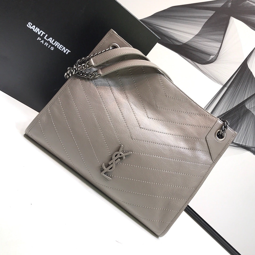 YSL Saint Laurent Niki Shopping Dark 12in 32cm Pink Medium Handbag