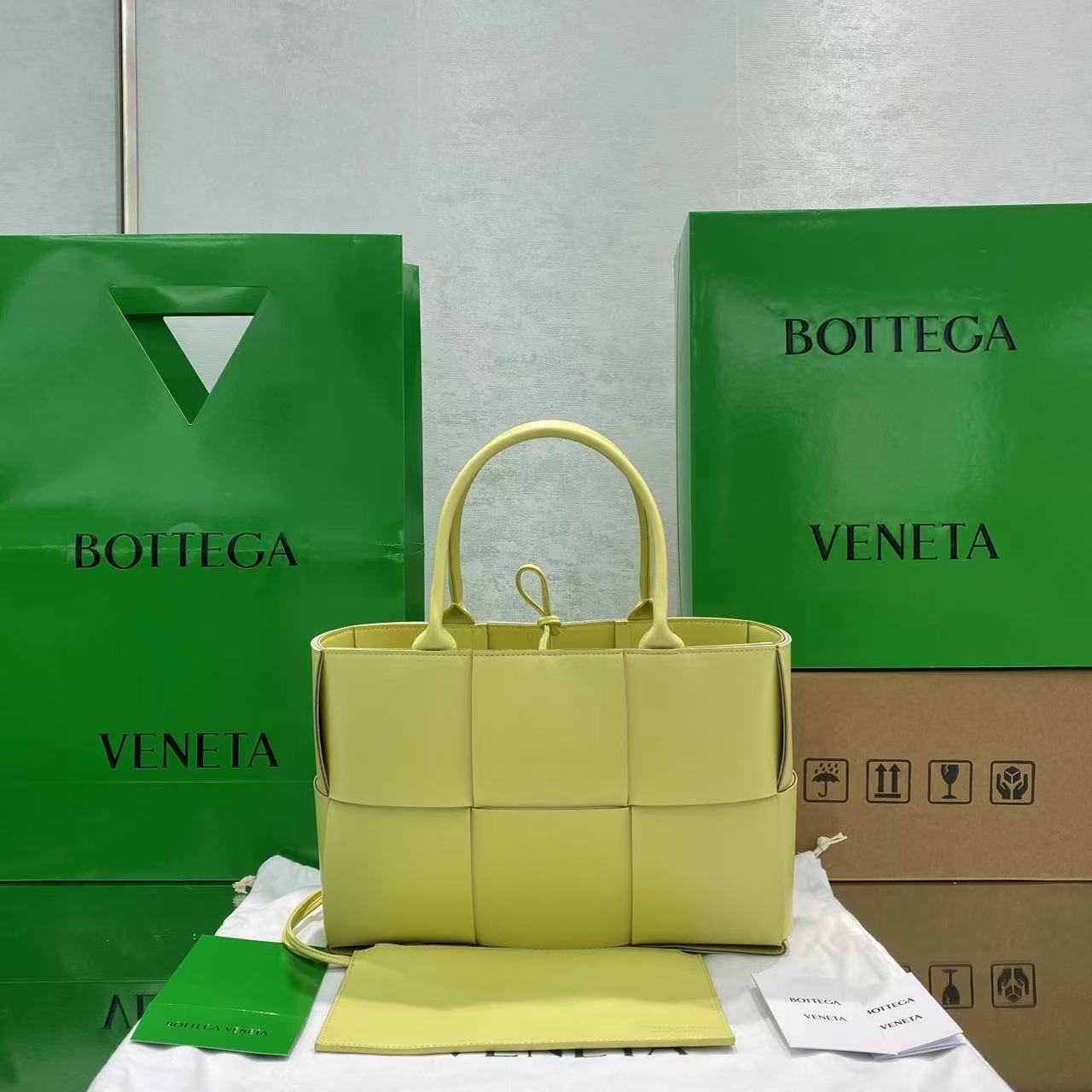 Top Quality Arco Tote Bag Yellow For Small