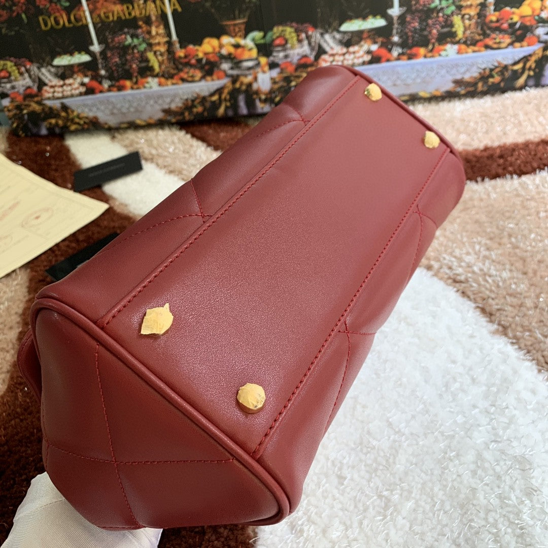 Top Quality Sicily Bag In Burgundy For Quilted Medium Travel Bag