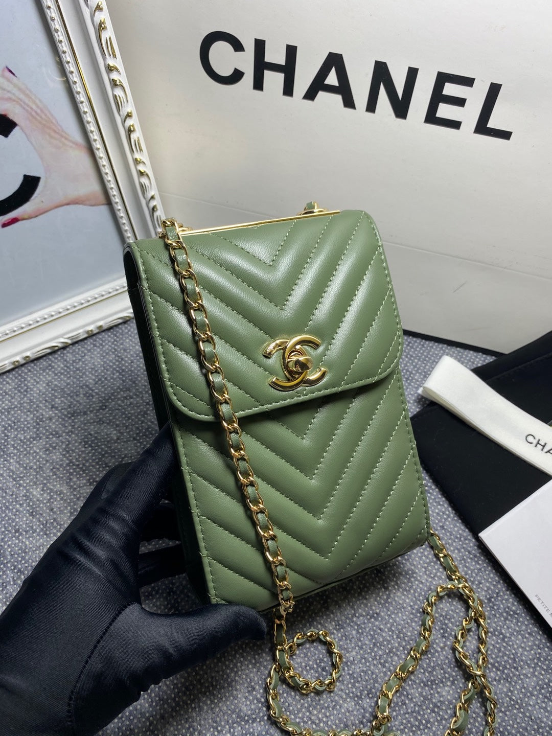 CHL Chevron Trendy CHL Phone Handbag 5