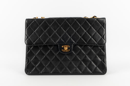 Chanel Sac Timeless 2000/2002 Accessory