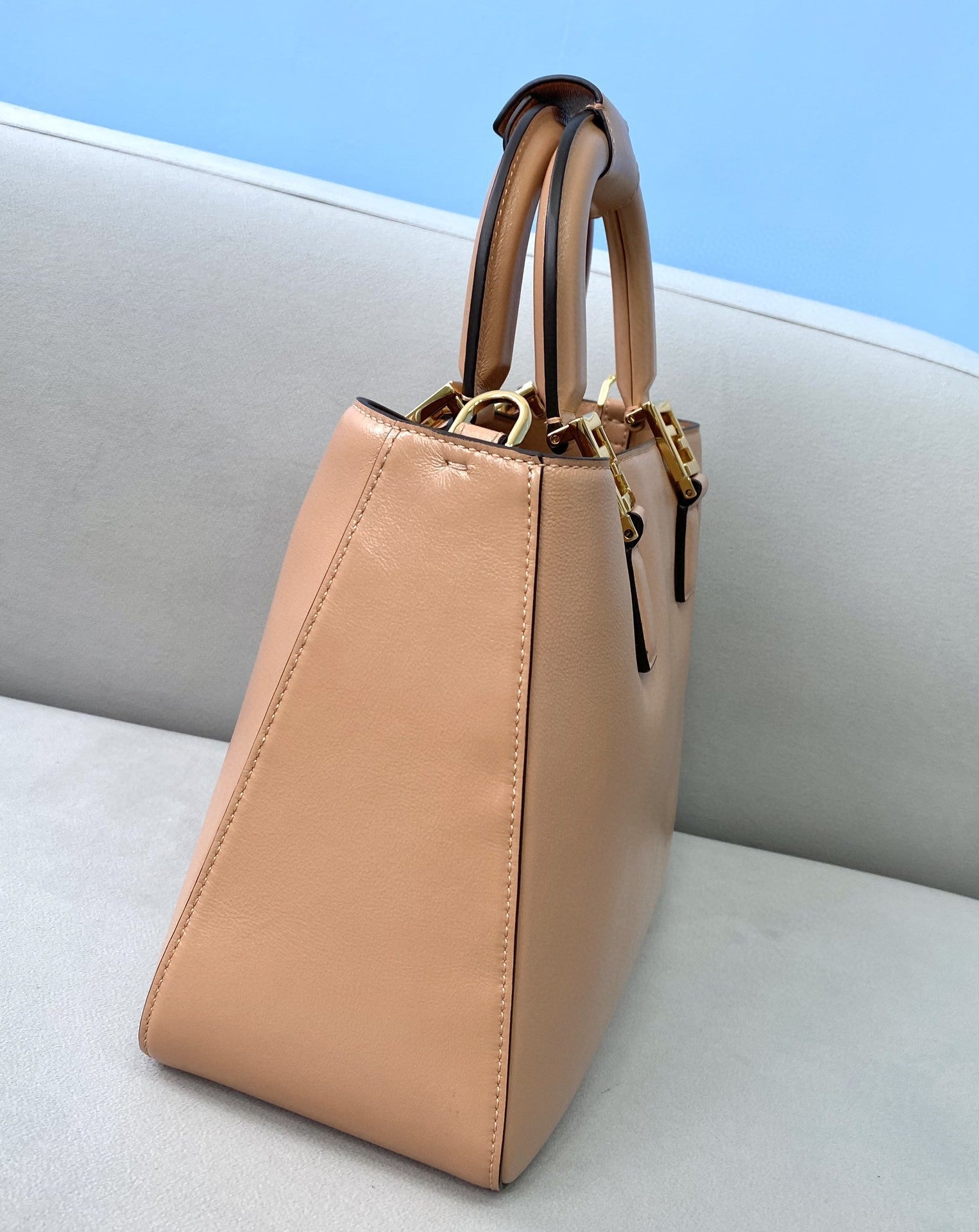 Fendi Metop Qualityum Ff Pink Shoulder Bag