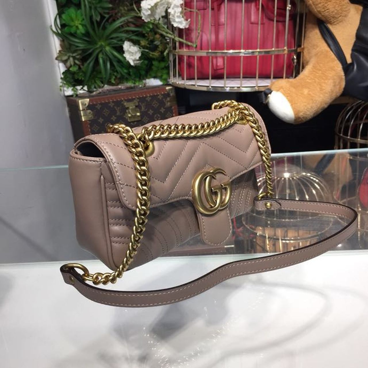 gg Marmont MatelassÃ© Chevron Beige Mini Bag