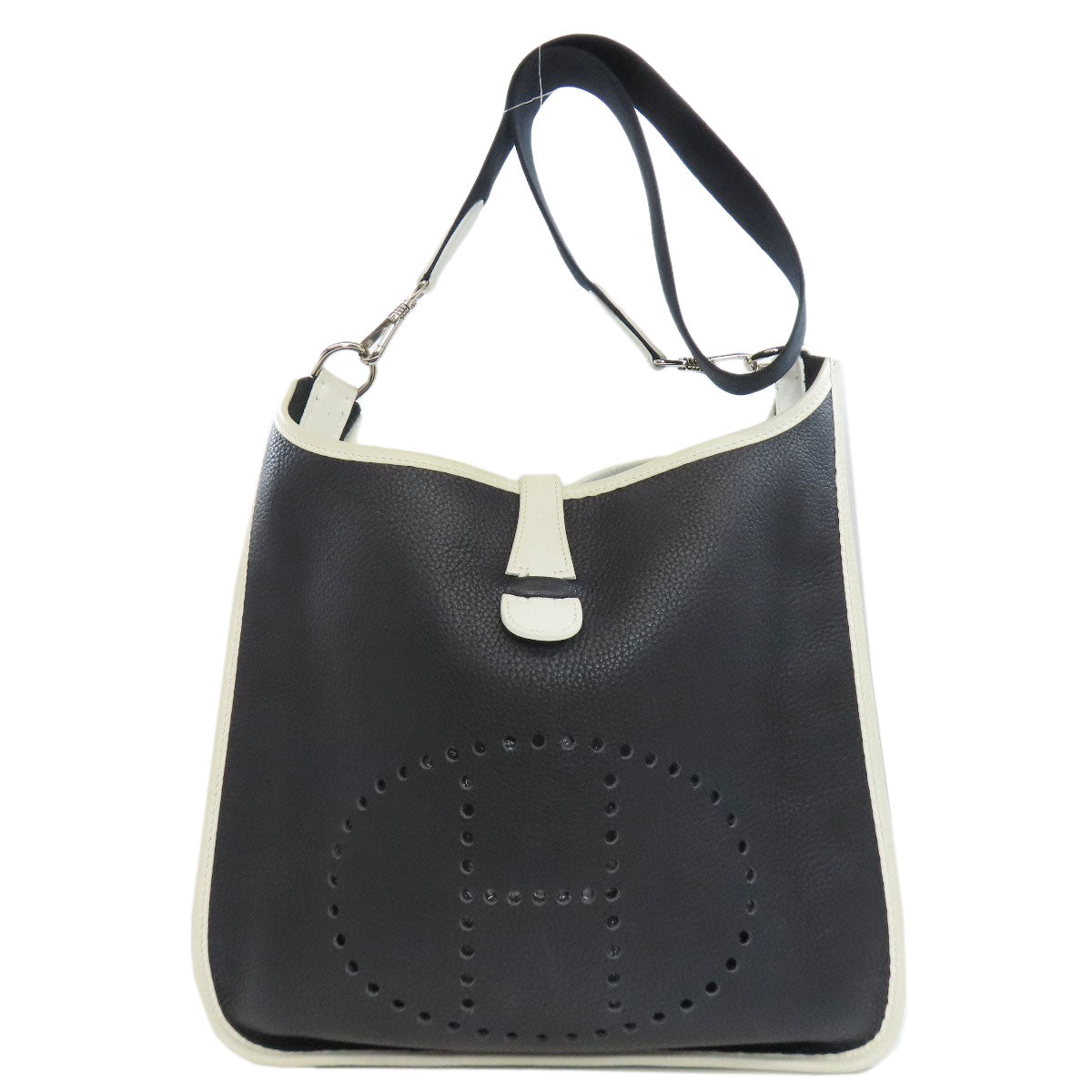 Shoulder Bag Taurillon Clemence Evelyn Pm Silvermetal Black