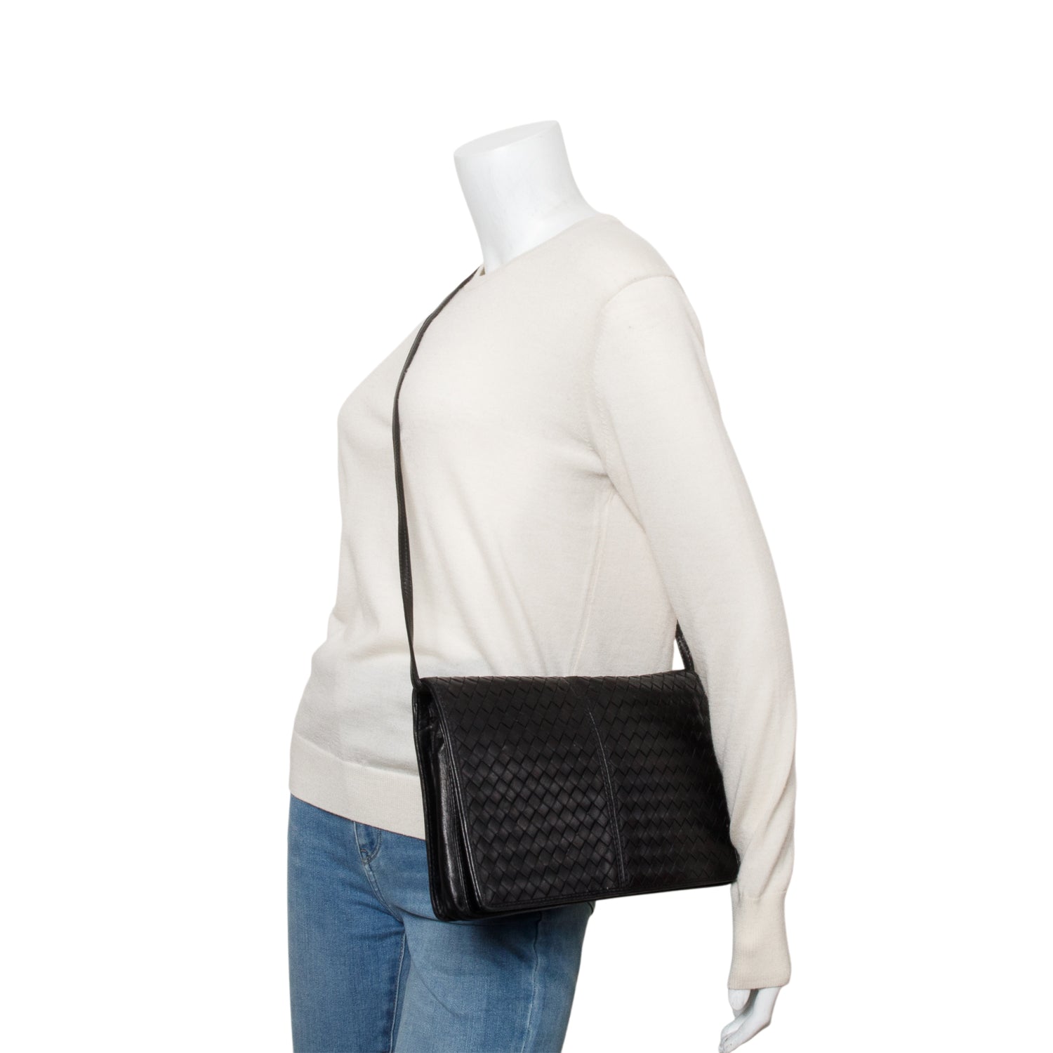 Bottega Veneta Intrecciato Clutch Leather Black Clutch Bag