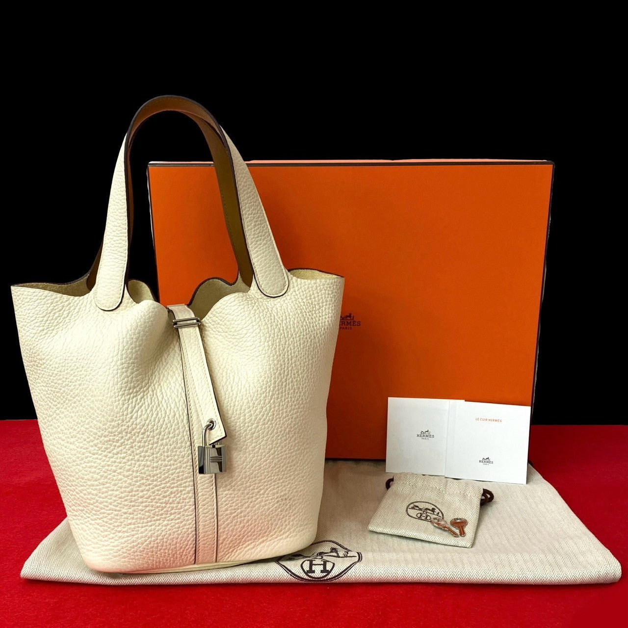Taurillon Clemence Picotan Lock Mm White Travel Bag