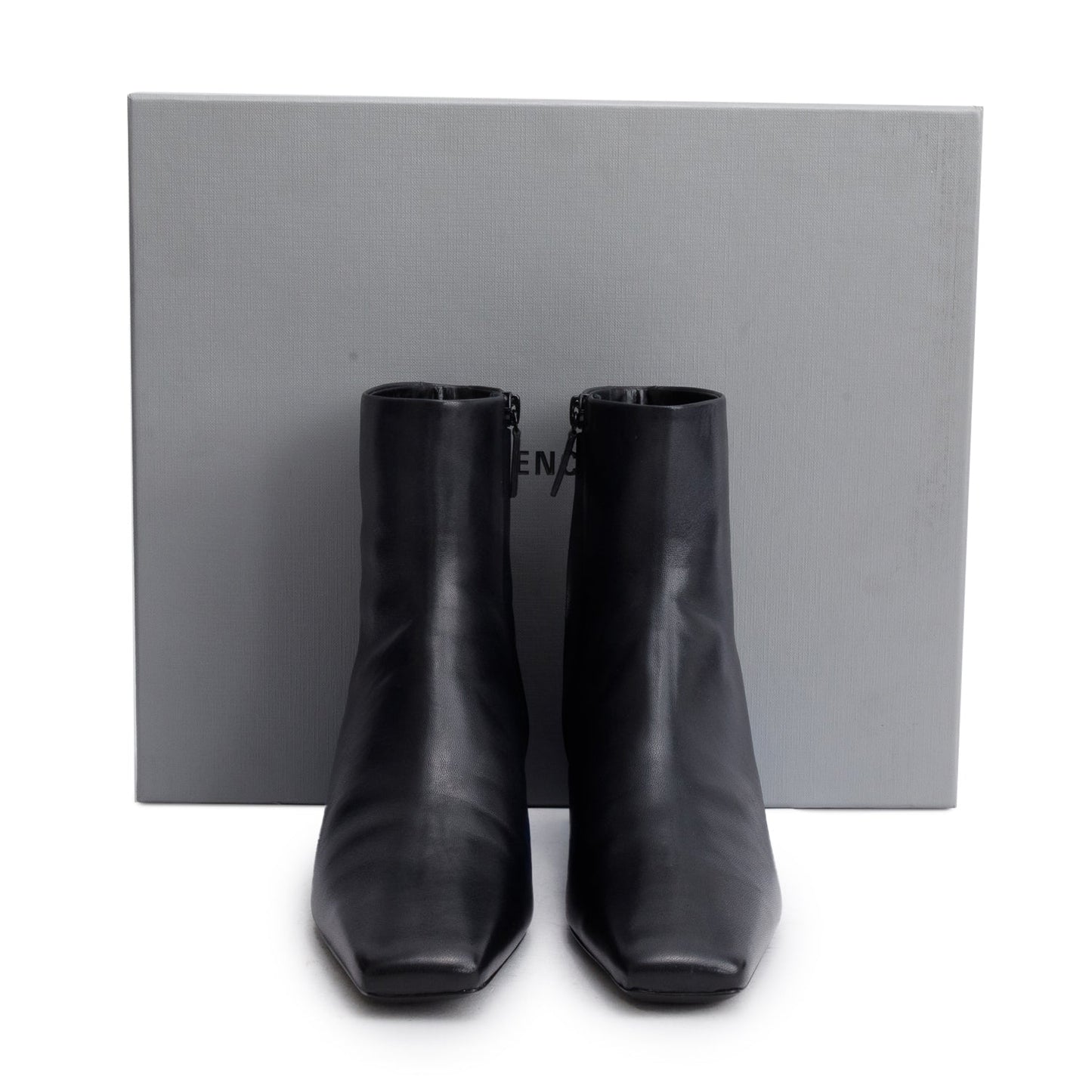 Balenciaga Shiny Sheepskin Typo Ankle Booties Size Travel Black Shoes