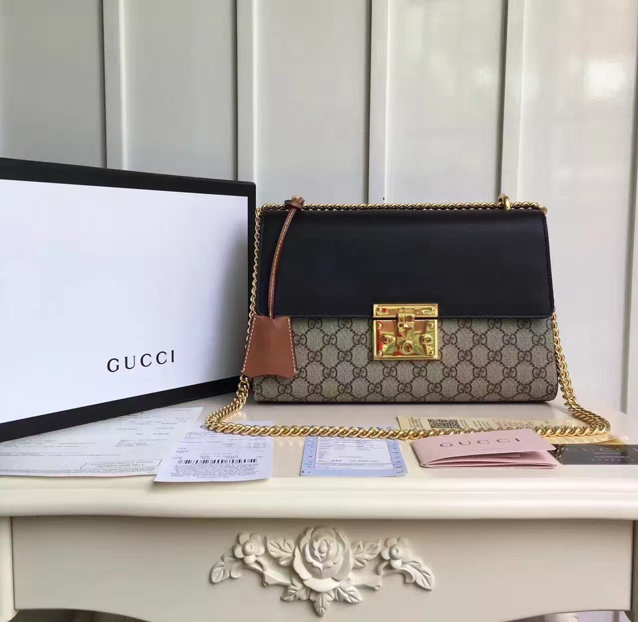 gg Padlock gg Ebony Supreme Canvas Beige Medium Crossbody Bag