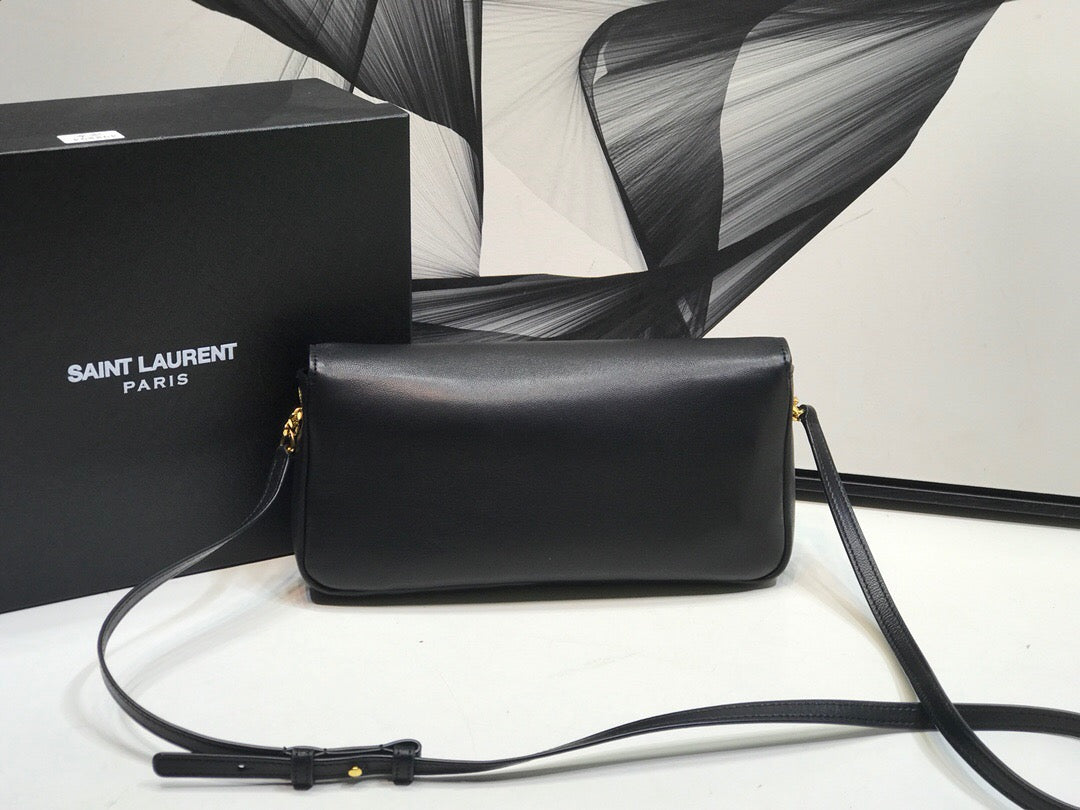 YSL Saint Laurent Kate Tassel 10in 26cm Black Small Shoulder Bag 102In26Cm Ysl