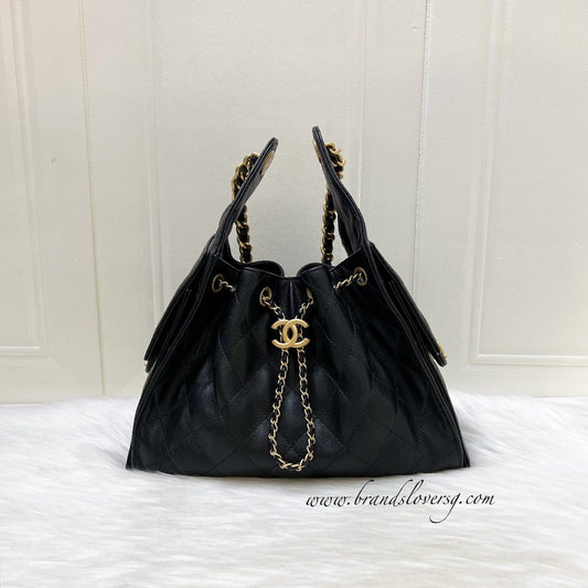 Chanel [Like New - Local Set - Mar 2025] 25 Small Hobo Bag in Black Caviar and AGHW (Model: )