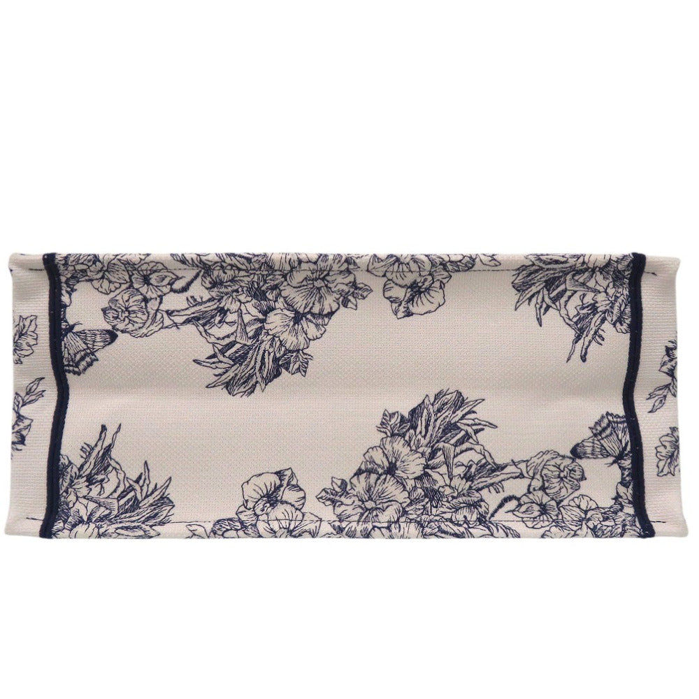 Dior Christian Handbag Book Tote Large Embroidered Handbag Canvas White Tote Bag