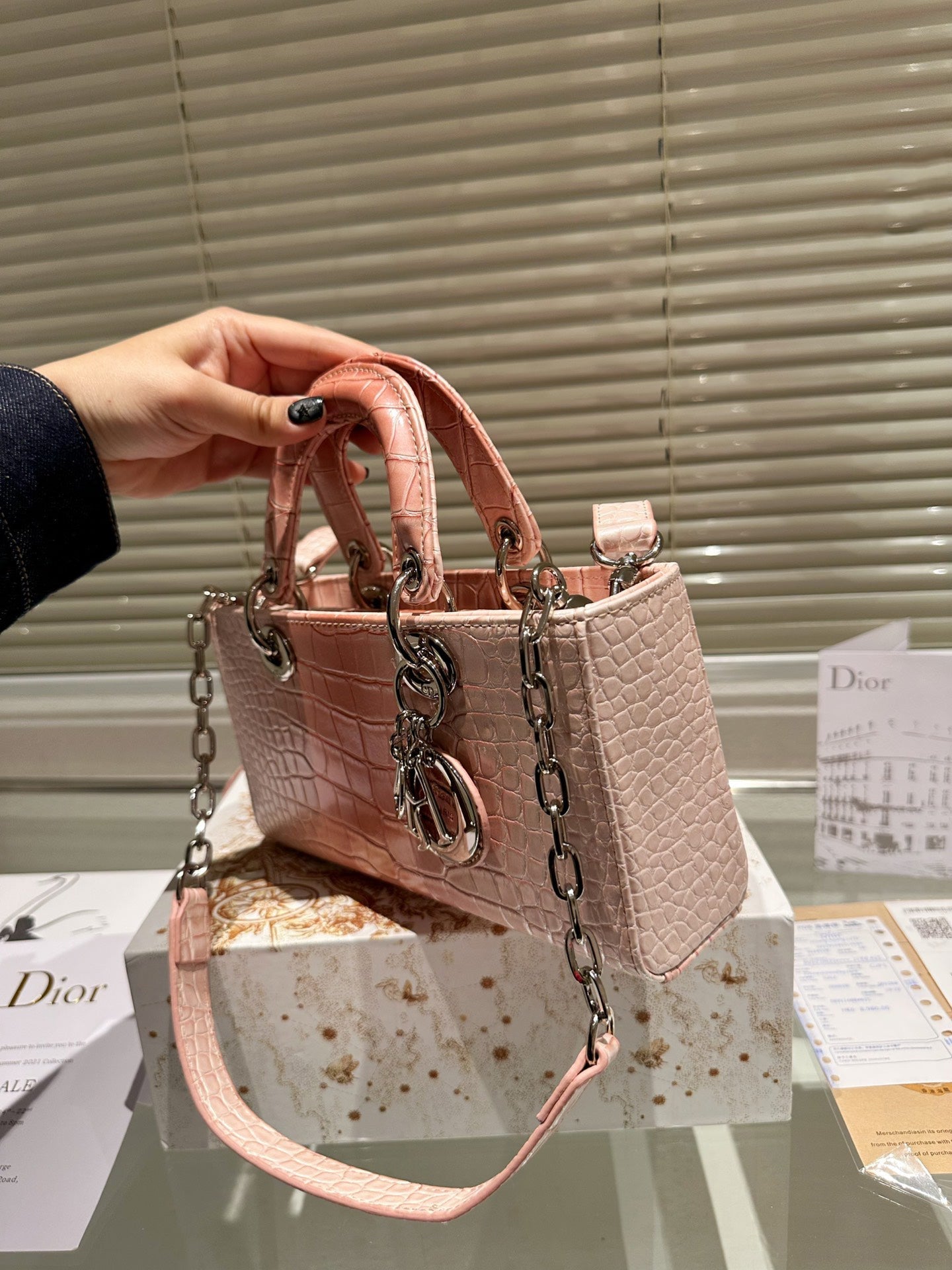 EN - Luxury DIR 372 Travel Bag