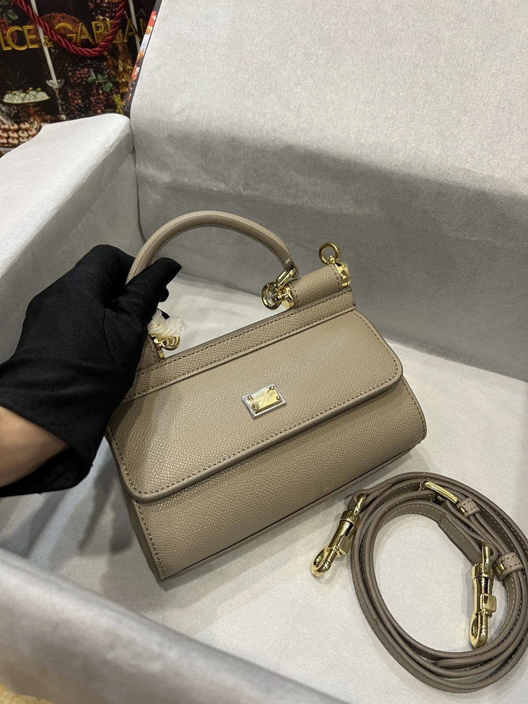 Sicily Dauphine Beige Small Travel Bag