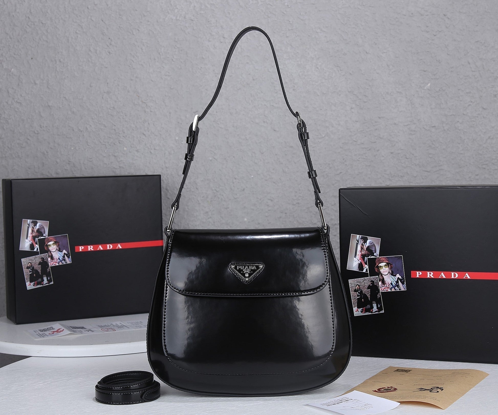 Prada Bolsa Cleo Luxury Handbag Travel Bag