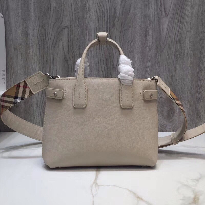 Top Quality The Banner Bag For Women Beige Small Travel Bag