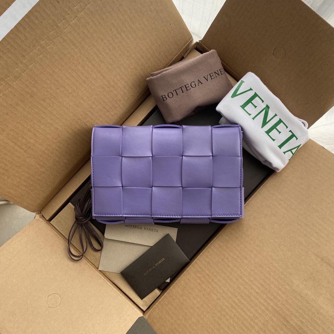 Top Quality Cassette Violet For Women Women Travel Bag