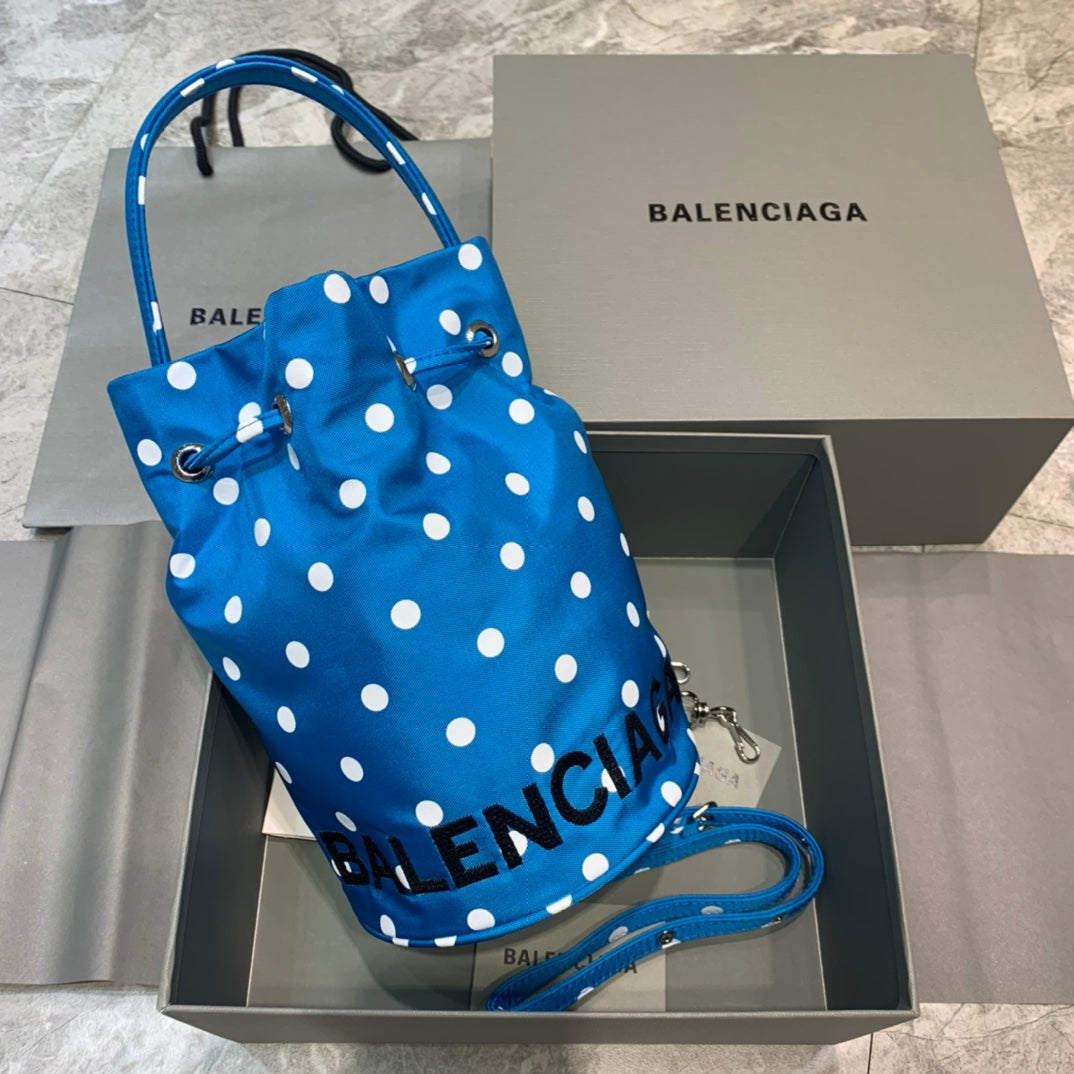 Balen Le Cagole Metop Qualityum Bag In Blue Bucket Bucket Bag